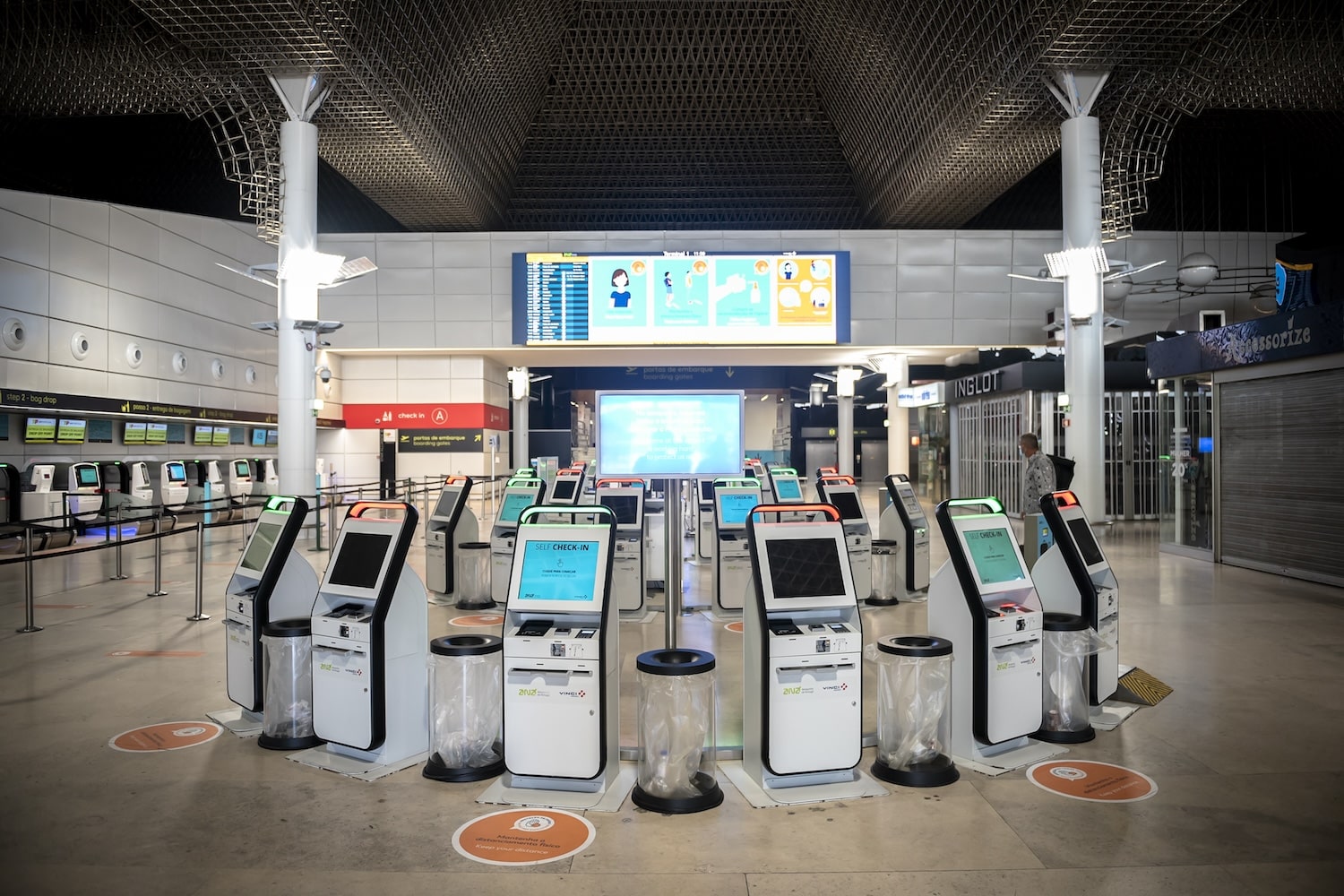 quantos aeroportos tem em lisboa aeroporto internacional de lisboa agência de turismo com passeios e tours para brasileiros em lisboa e portugal